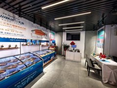 C13361会展商圈经营中三文鱼店转让