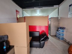 C13364三工一队美食街40平外卖店转让