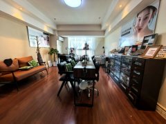 C13370经济开发区经营中美甲美睫店转让