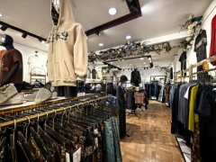 C13377天山区大湾北路经营中服装店转让