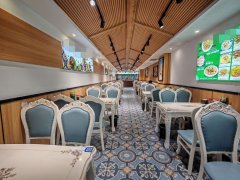 C13380天山区铜锣湾广场120平餐厅转让