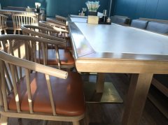 C13383位于昌吉市青年南路吉祥花园附近餐饮店转让