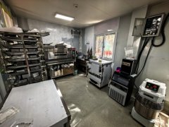 C13387七道湾鸿海路经营中蛋糕店转让