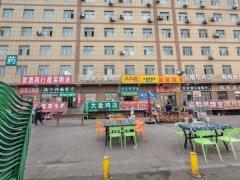 C13388阜康中泰华1号门对面150平餐厅转让