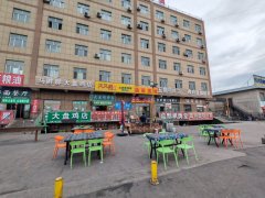 C13388阜康中泰华1号门对面150平餐厅转让