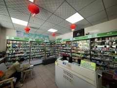 C13395温泉西路商圈经营中23年老店药店转让