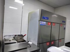 C13398和硕县马兰基地附近410平火锅店转让