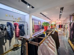C13399商贸大厦70平服装店转让