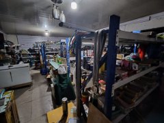 C13401米东区新宏大加油站95平五金店转让