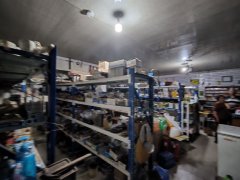 C13401米东区新宏大加油站95平五金店转让