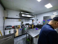 C13409米东区吾悦广场经营中餐厅转让