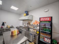 C13415会展九里65平炸鸡店转让
