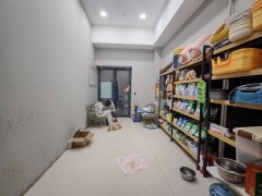 C13417苏州路盈科山水华庭外铺65平宠物店转让
