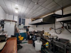 C13432迎宾路民安一巷90平餐厅转让