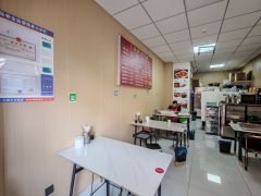 C13436八道湾山水雅苑B区40平餐厅转让