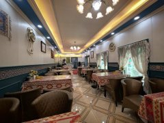 C13440天山区团结路经营中抓饭店转让