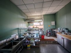 C13442米东区铁厂沟工业园曙光南路餐厅转让