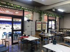 C13453店面转让  昌吉市青年南路吉祥花园西门餐饮