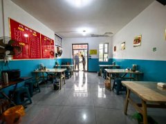 C13456沙依巴克区雅山南路经营中物流园餐厅转让