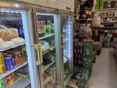 C13496转让昌吉公园6号西区小区内家家便利店