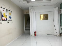 C13499位于昌吉市南公园西路八小附近商铺出租