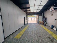 C13511呼图壁曲子剧团300平洗车房转让
