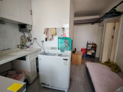 C13513巴州路50平干洗店转让