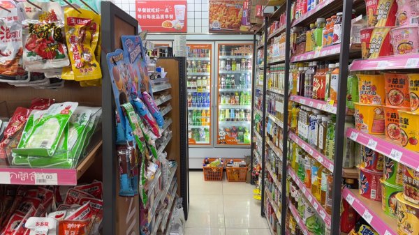 C13616昌吉市健康西路公元2099B区加盟每日每夜便利店 C13616昌吉市健康西路公元2099B区加盟每日每夜便利店