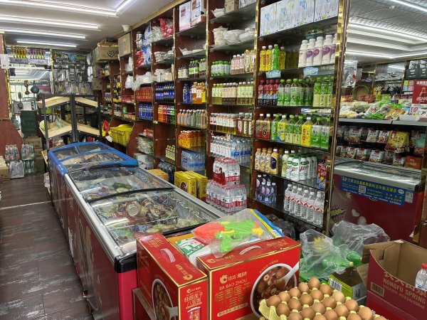 C13617新市区西外环春天雅居小区门口第一家营业中超市转让 C13617新市区西外环春天雅居小区门口第一家营业中超市转让
