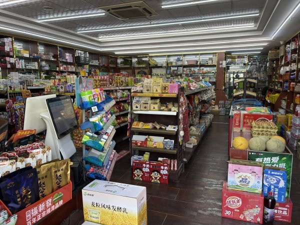 C13617新市区西外环春天雅居小区门口第一家营业中超市转让 C13617新市区西外环春天雅居小区门口第一家营业中超市转让