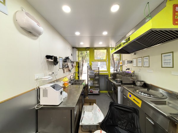 C13619明园商圈繁华地段小吃店转让 C13619明园商圈繁华地段小吃店转让