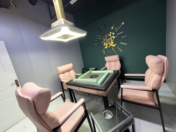 C13631苏州路汉唐天下经营中棋牌室转让 C13631苏州路汉唐天下经营中棋牌室转让
