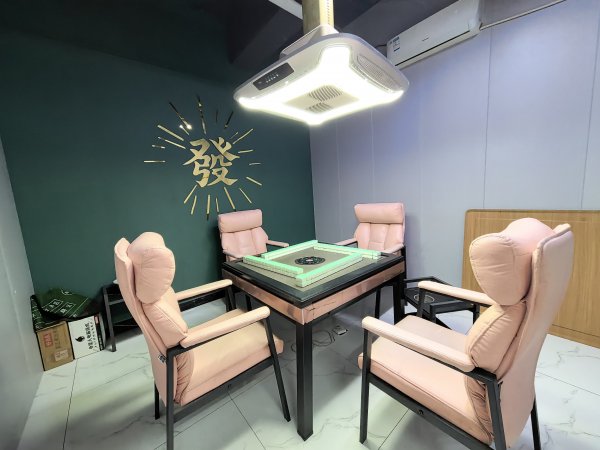 C13631苏州路汉唐天下经营中棋牌室转让 C13631苏州路汉唐天下经营中棋牌室转让
