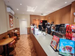 C13524昌吉城建步行街45平咖啡店转让