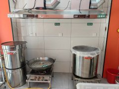 C13522米东区吾悦花园城经营小吃店转让