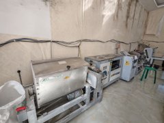 C13536米东区公务员小区附近150平馍馍切面加工厂转让