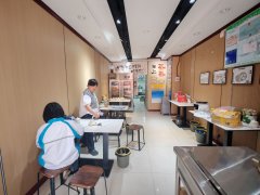 C13541阜康民族巷55平餐厅转让
