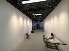 C13575头屯河牡丹花园艺术学校全新装修新店转让