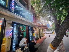 C13578红旗路人民电影院40平美发店转让
