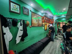 C13578红旗路人民电影院40平美发店转让