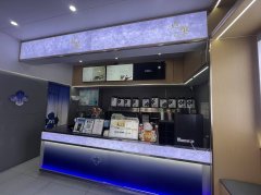C13599位于奇台县华东步行街经营中饮品店转让