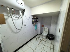 C13610康城果岭步行街经营中花店转让