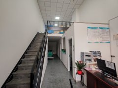 C13614丝路环球港70平旺铺转让