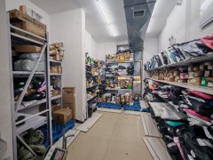 C13635阜康阜华景源65平快递驿站转让