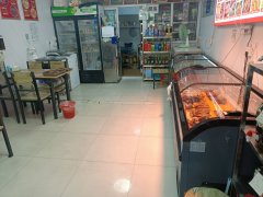 C13636位于昌吉市乌伊路伊犁巷内经营中卤制品店转让
