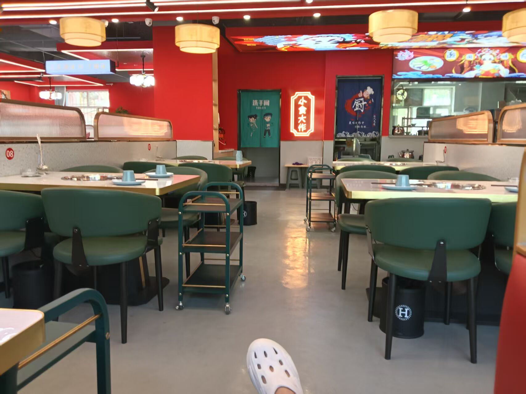 C13660位于五家渠市区经营中火锅店转让 C13660位于五家渠市区经营中火锅店转让