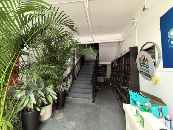 C13669头屯河百商米兰印象稳定经营中教培店转让 C13669头屯河百商米兰印象稳定经营中教培店转让
