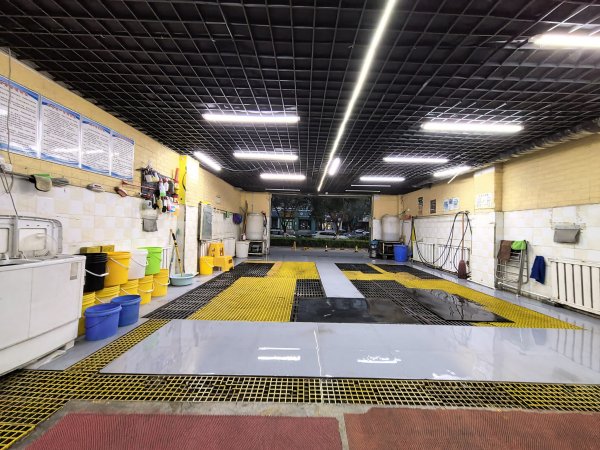 C13671通嘉世纪城稳定经营中洗车房转让 C13671通嘉世纪城稳定经营中洗车房转让