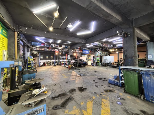 C13672米东区太平渠村经营中9年老店修理厂转让 C13672米东区太平渠村经营中9年老店修理厂转让