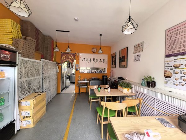 C13683南湖长青美食街稳定经营中披萨店转让 C13683南湖长青美食街稳定经营中披萨店转让